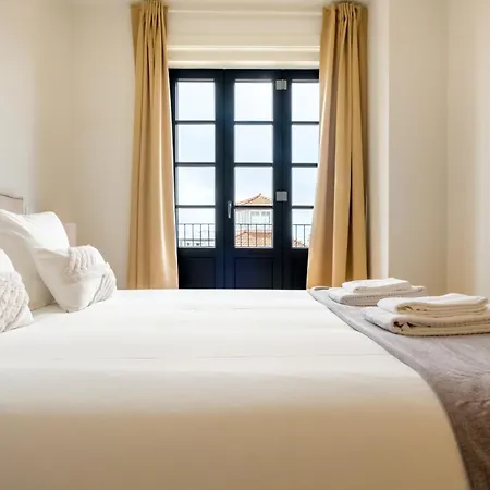 Art Deco 41 Luxury Downtown Metro Ac Apartman