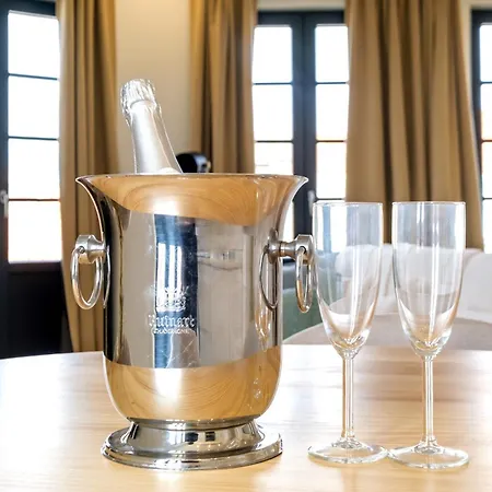 Art Deco 41 Luxury Downtown Metro Ac Apartman *